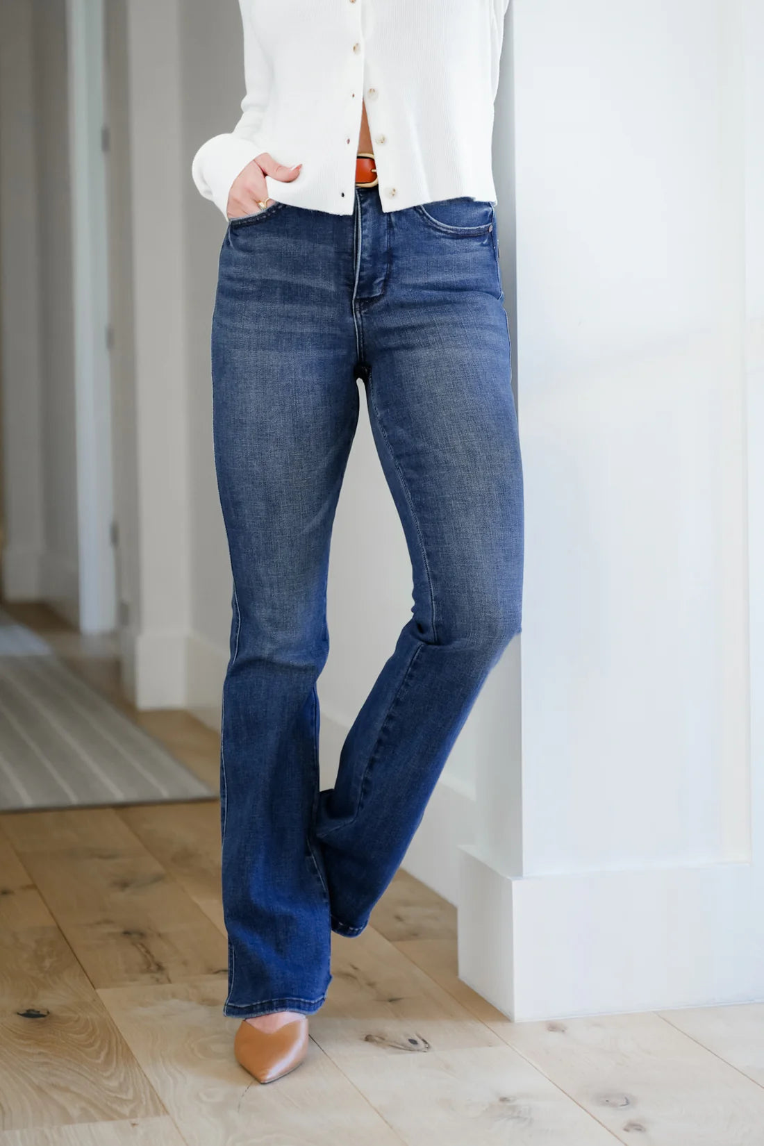 Judy Blue mid rise straight leg jeans dark wash stretch denim flattering everyday fit women's boutique denim