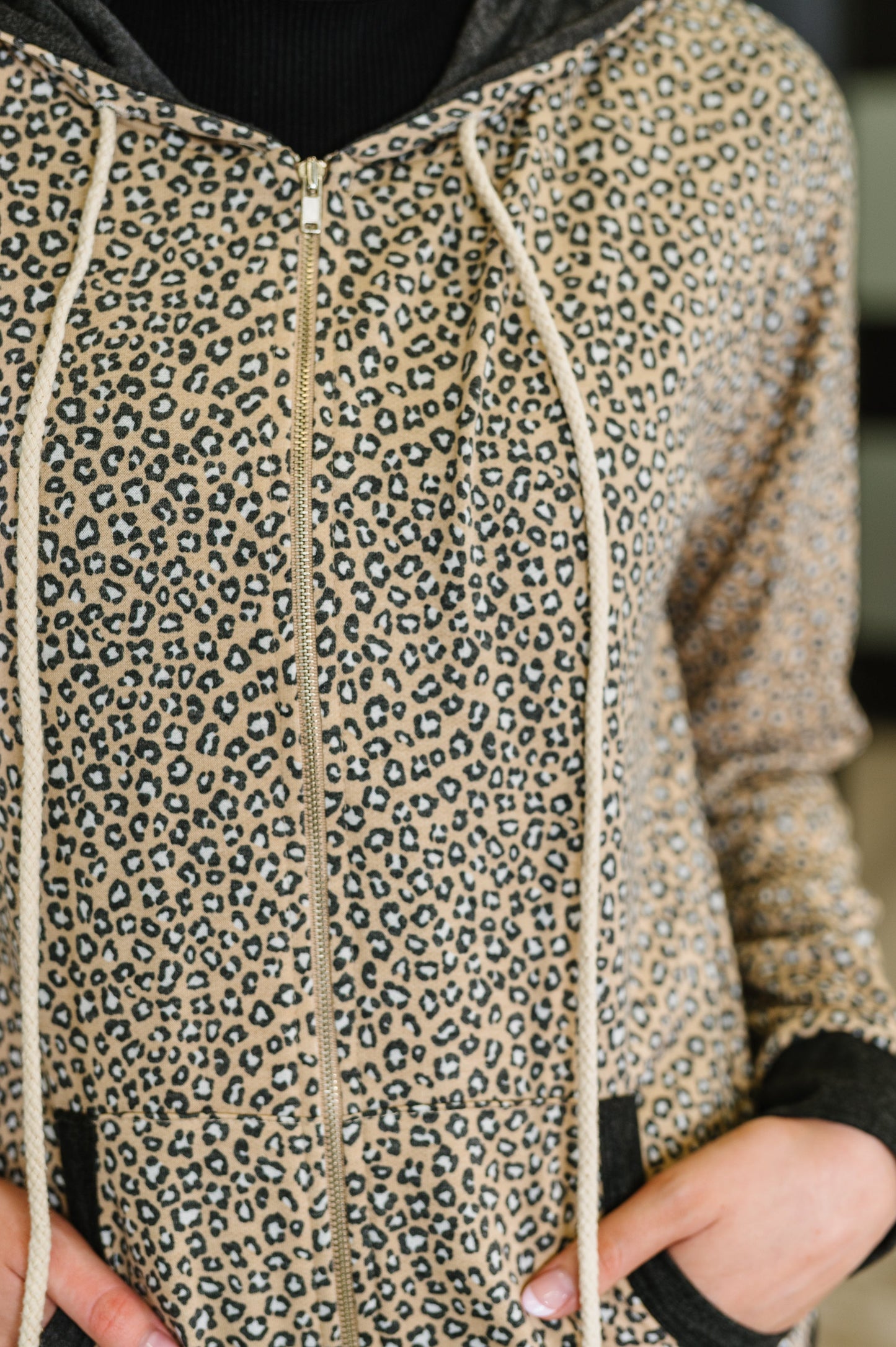 Leopard print zip up hoodie by 7th Ray
Light-Weight French Terry
Full Front Zip Up
Gold Hardware
Contrast, Banded Sleeve Cuff
Contrast, Banded Hem
Functional Side Pockets
62% Polyester, 33% Rayon, 5% Spandex
True to Size