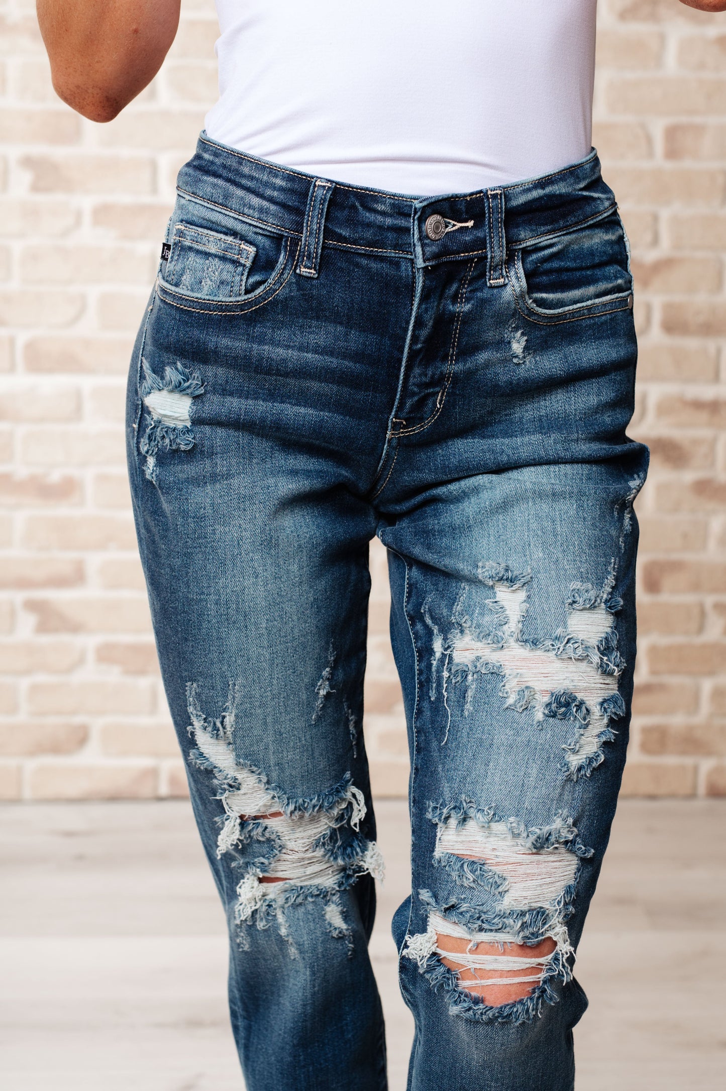 Judy Blue Mid Rise distressed blue jeans