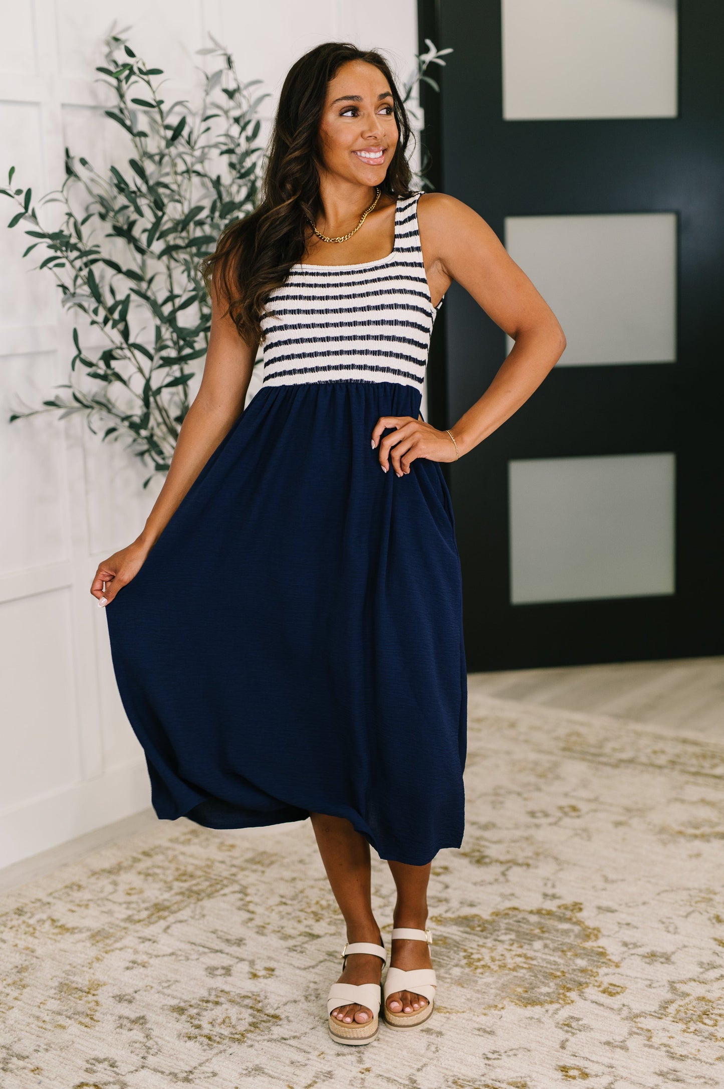 Striped top and navy dress
Texture Knit Bodice
High Stretch Bodice
Square Neckline
Crinkle Woven Skirt
Functional Side Pockets
100% Polyester
True to Size