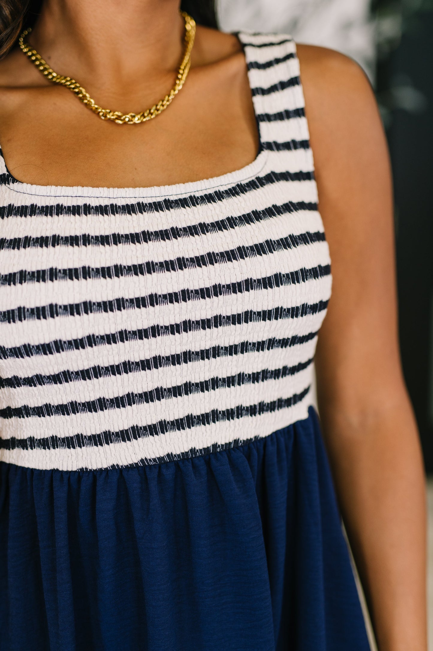 Striped top and navy dress
Texture Knit Bodice
High Stretch Bodice
Square Neckline
Crinkle Woven Skirt
Functional Side Pockets
100% Polyester
True to Size