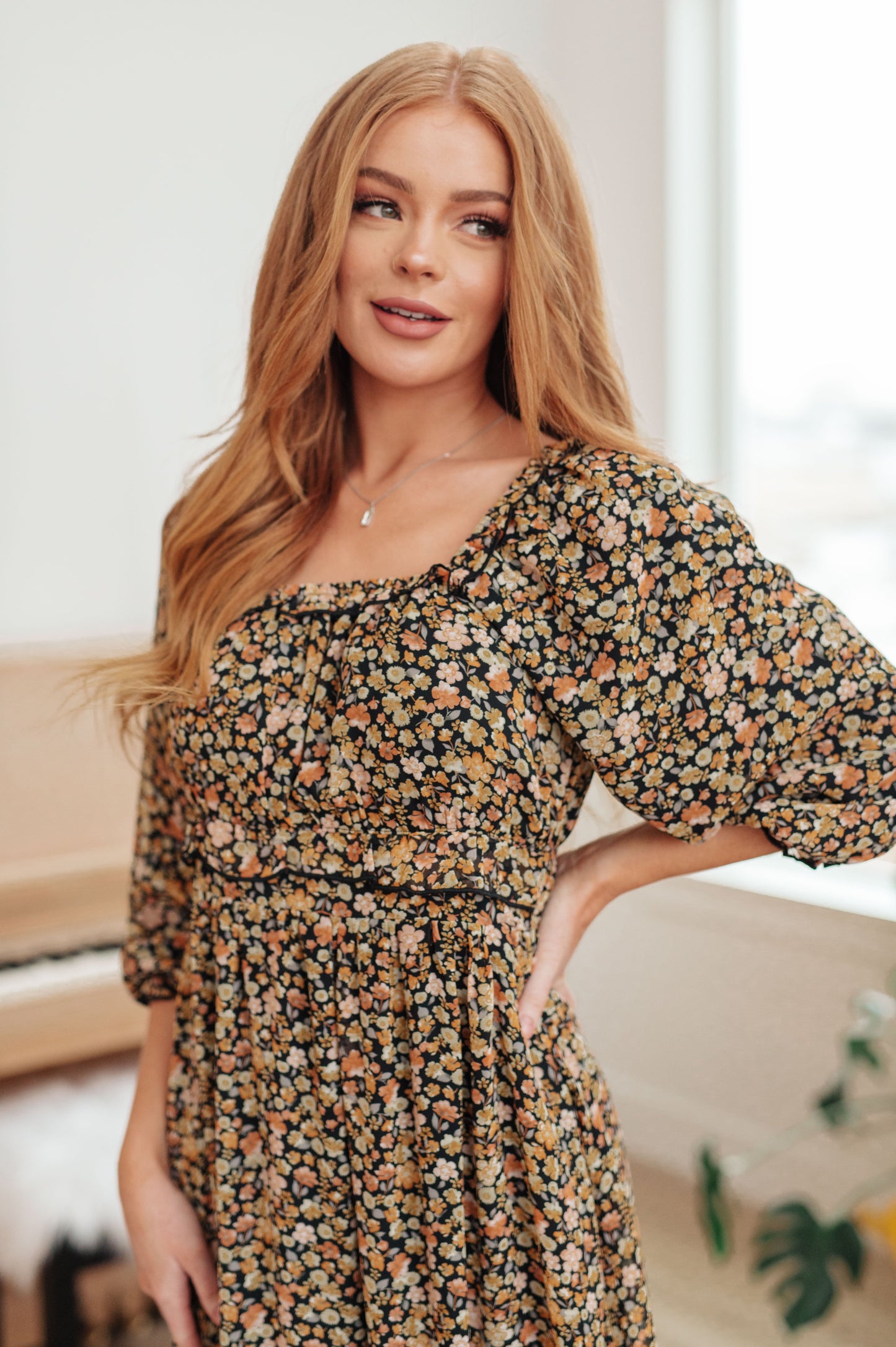 Floral Poly Chiffon Maxi dress by Polagram
Square Neckline
3/4 Length Sheer Sleeves
Cased Elastic Waistband
Ruffle Details
Pockets
Fully Lined
Self 100% Polyester
Lining 100% Polyester
True to Size