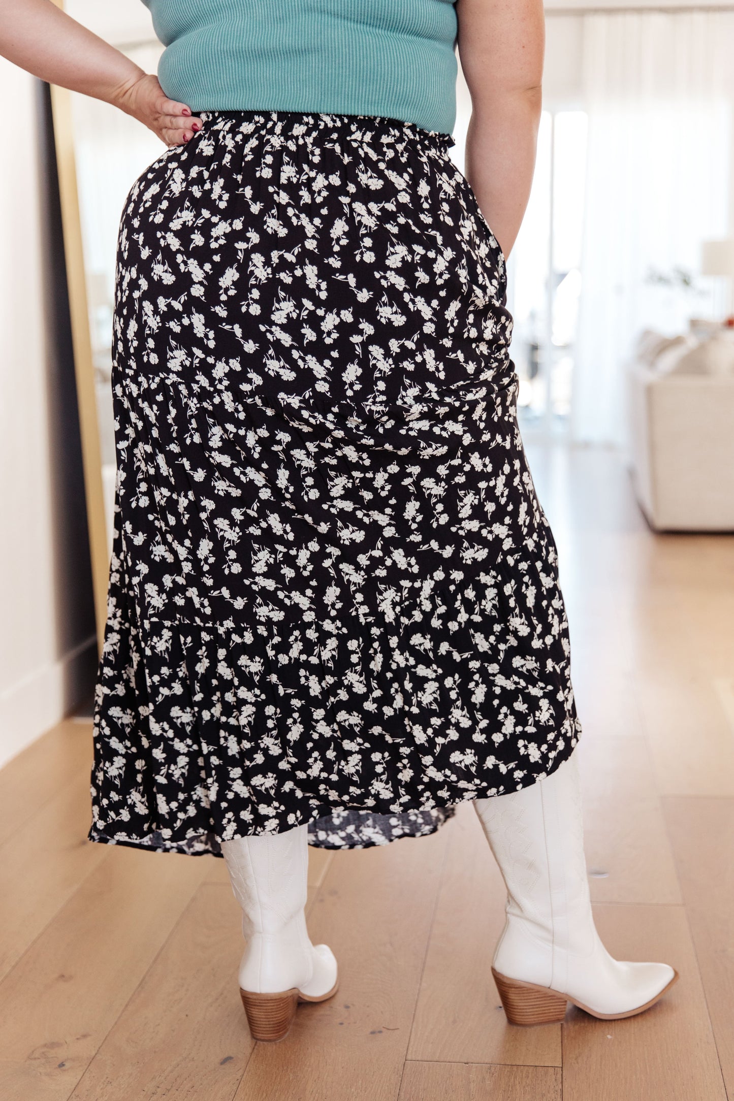 Black floral skirt by Polagram