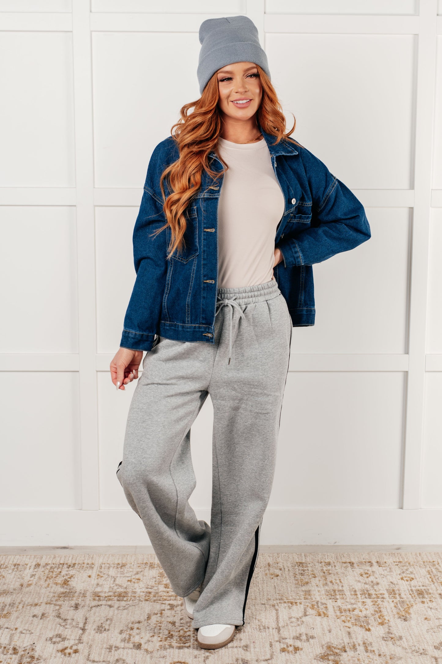 Denim Jacket
Collared Neckline
Full Front Button Closures
Functional Chest Patch Pockets
Sleeve Cuff Button Closure
Back Pleat Detail
75% Cotton, 25% Polyester
True to Size