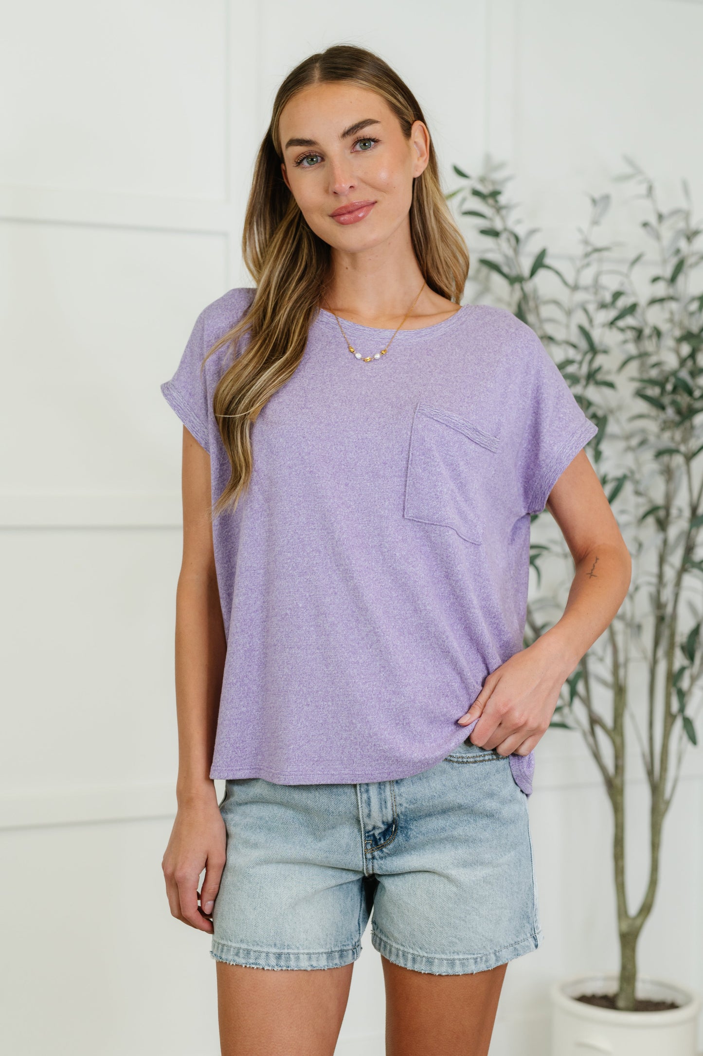Heathered short sleeve Basic Tee in Lavender