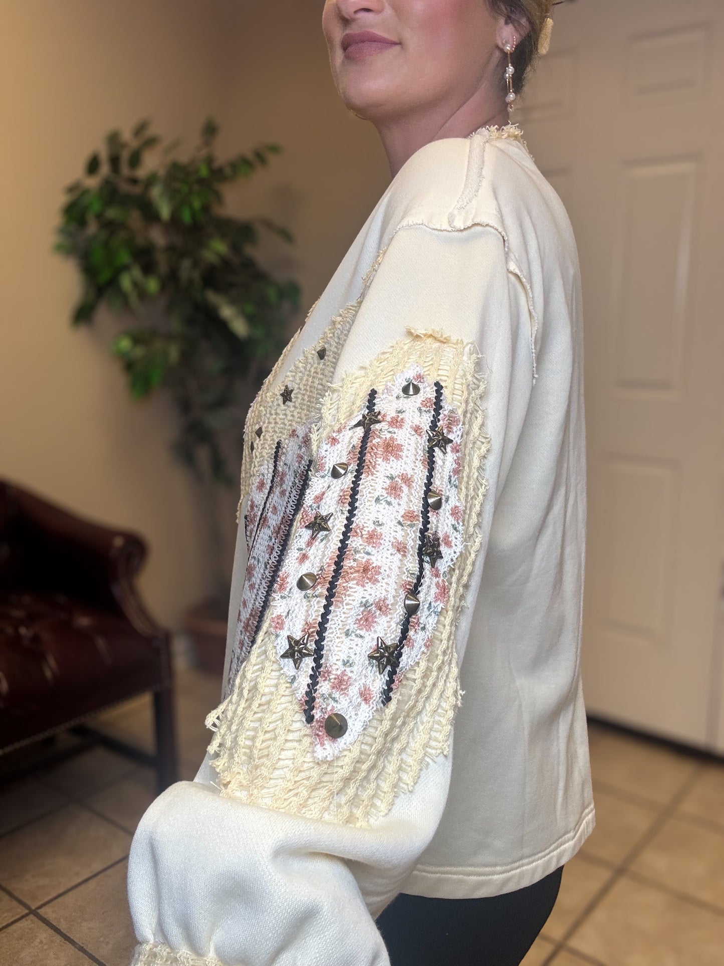 Round Neck Long Sleeve top in Cream By Pol