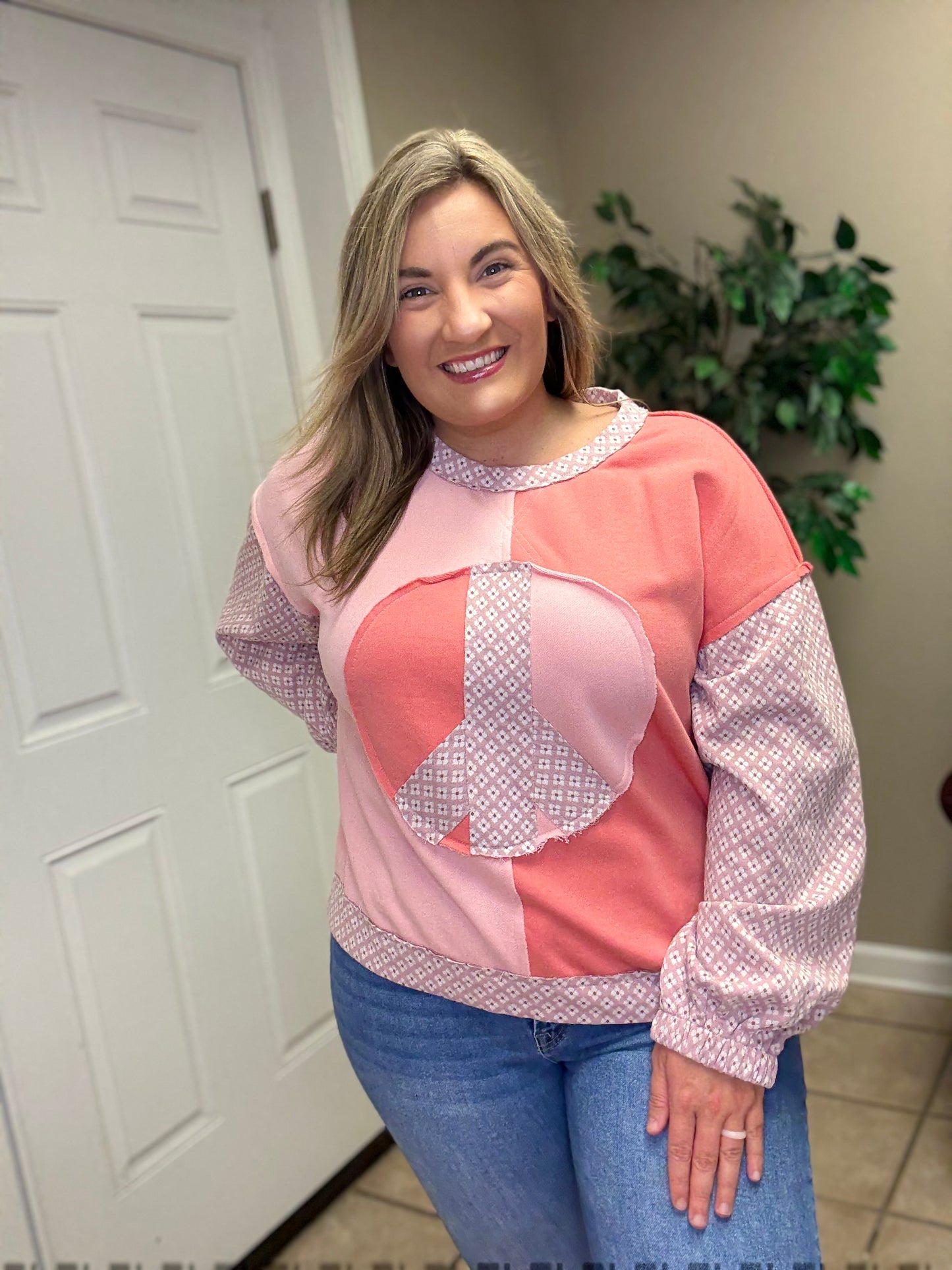 Round Neck Balloon Sleeve Floral Print in Coral/Pink BY Pol
