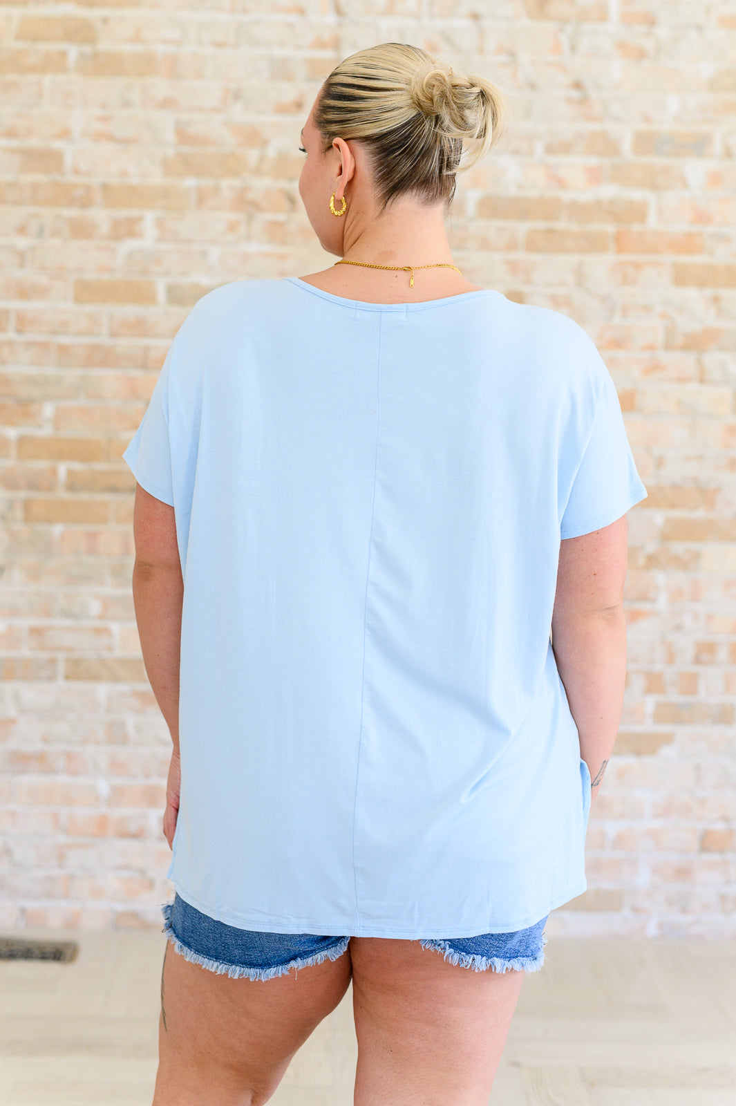 Baby Blue, light weight jersey knit, rayon, round neck, dolman sleeve, side slits top