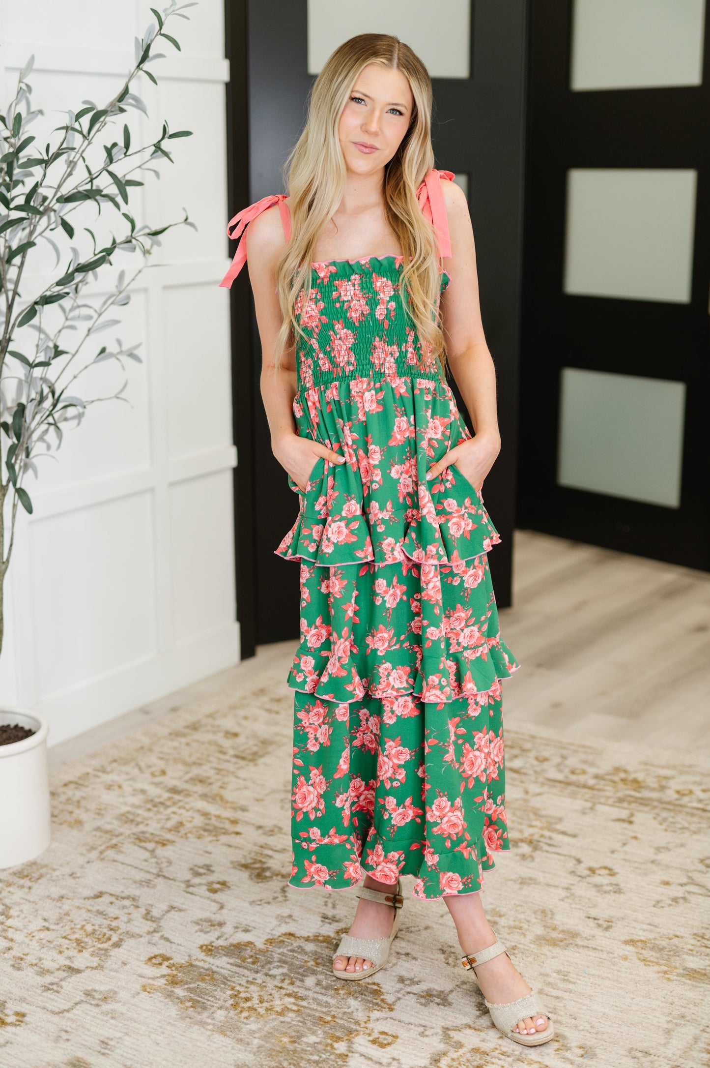 Tiered Dress in Green/Coral
Lightweight Woven
No Stretch
Adjustable Shoulder Straps
Smocked Elastic Bodice
Tiered
Ruffle Details
Functional Side Pockets
100% Polyester
True to Size