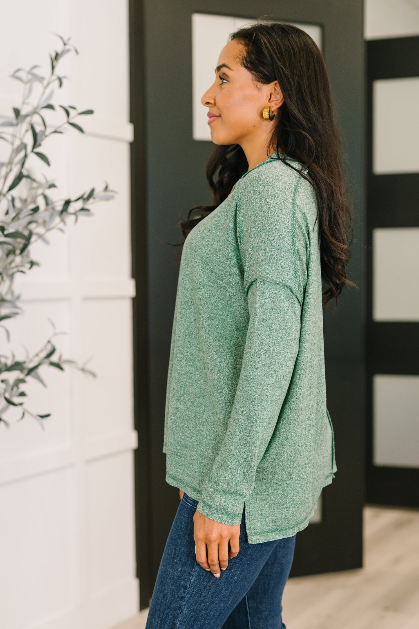 Long sleeve Brushed French Terry top by Zenana in Dark Green
High Stretch
Banded, Round Neckline
Drop Shoulder
Stepped Hem
Exposed Seam
95% Polyester, 5% Spandex
True to Size
