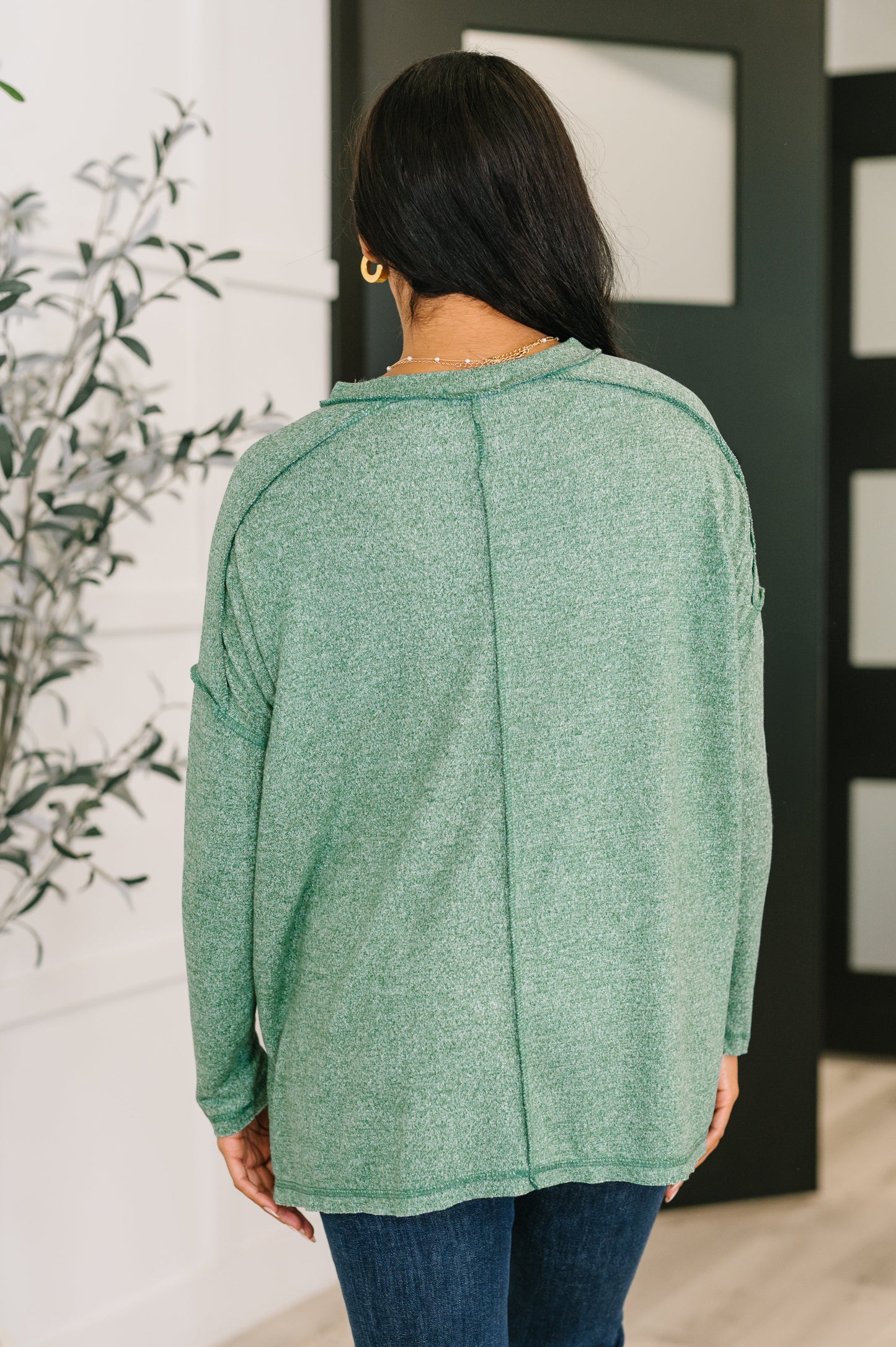 Long sleeve Brushed French Terry top by Zenana in Dark Green
High Stretch
Banded, Round Neckline
Drop Shoulder
Stepped Hem
Exposed Seam
95% Polyester, 5% Spandex
True to Size