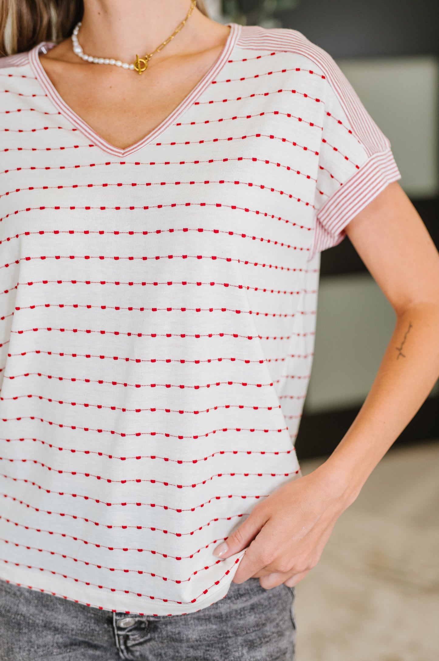 V Neck Top in Ivory and Red