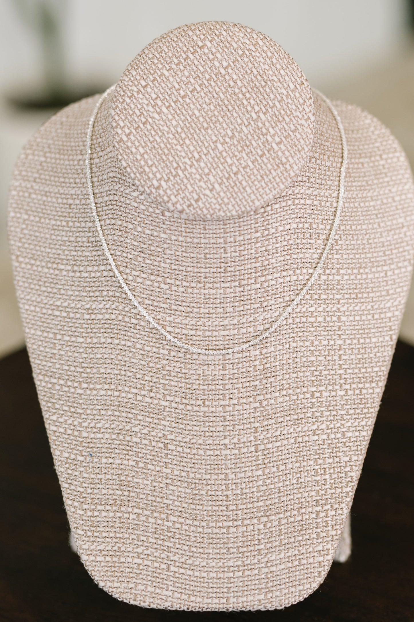 Twisted Sparkle Chain
14” Chain with 3 1/2” Extender
925 Silver
Hypoallergenic