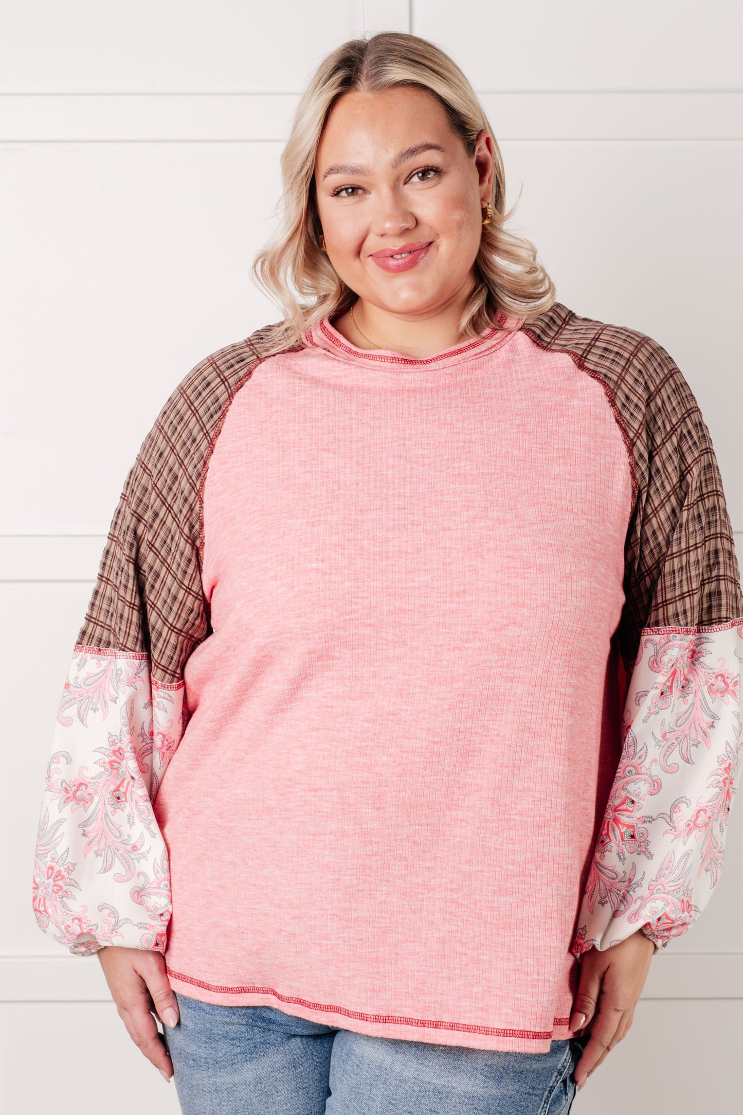 Knit Bodice long sleeve
Woven Contrast
Banded, Round Neckline
Raglan Balloon Sleeve
Cased Elastic Sleeve Cuff
Raw Edge Details
85% Polyester, 10% Viscose, 5% Elastane
True to Size