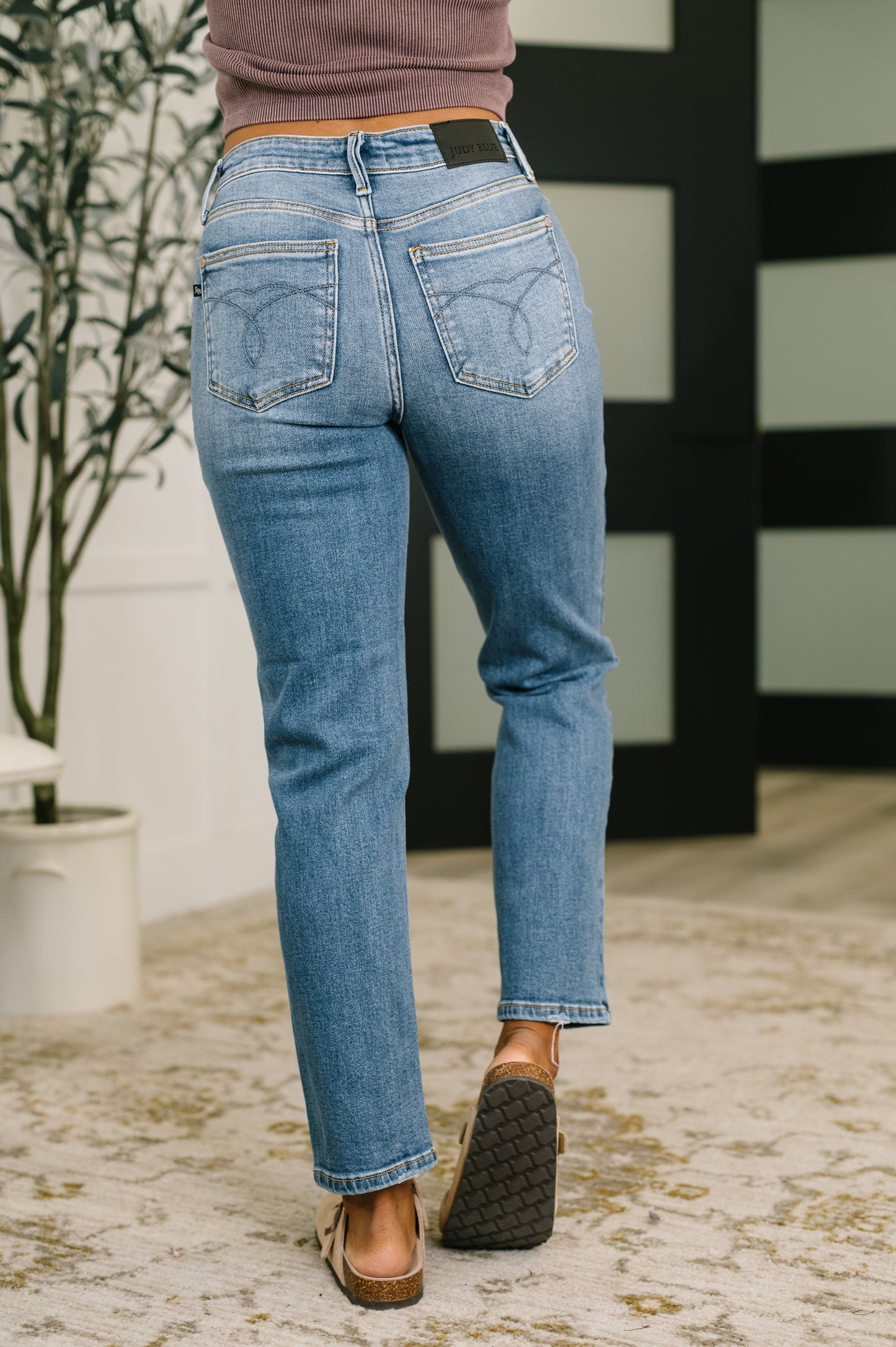 High Waist Ankle Straight jeans by Judy Blue