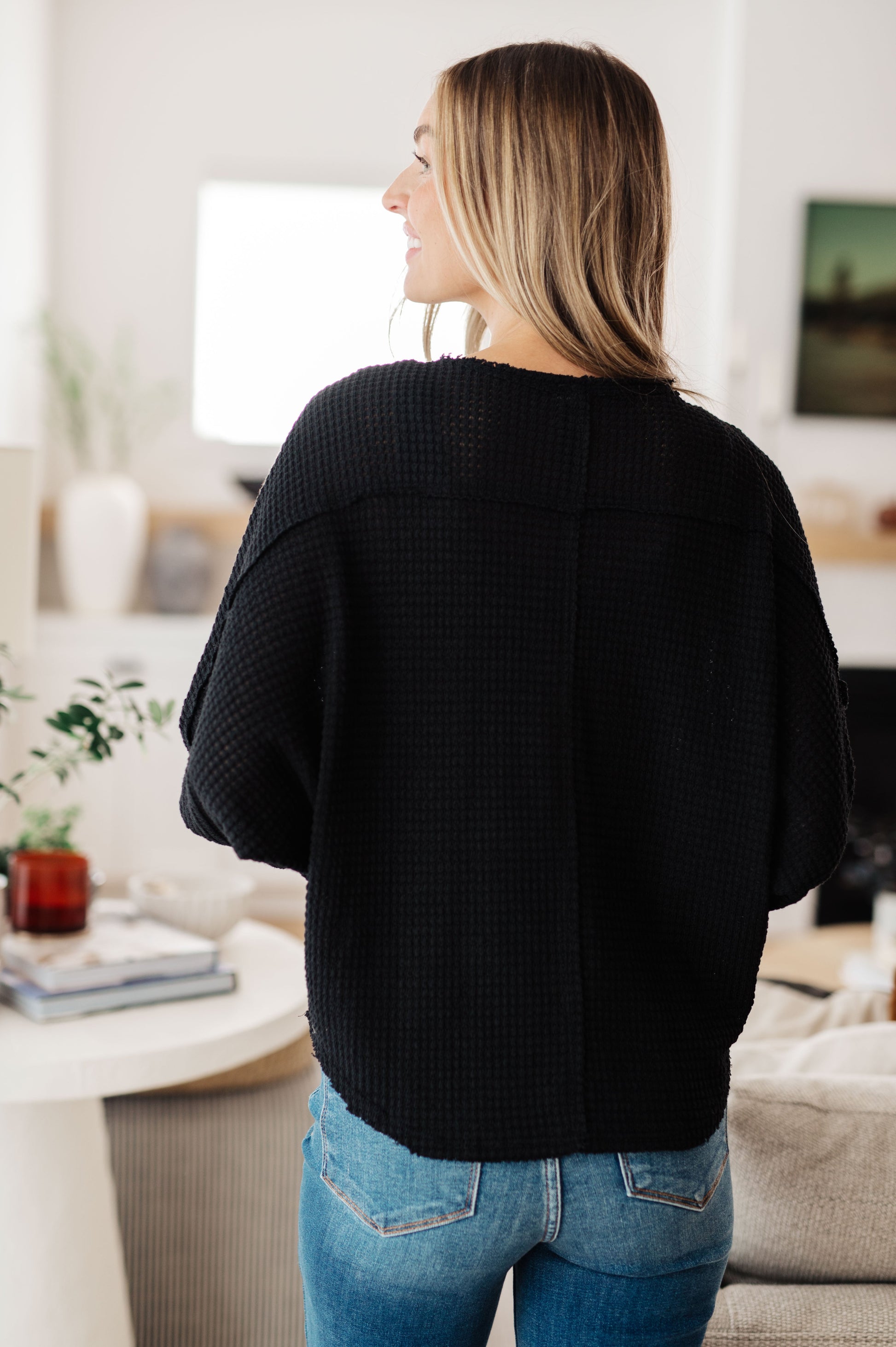 Black long sleeve Henley top by Sew in Love
Waffle Knit
Round Neckline
Button Up Henley
Relaxed Fit
64% Polyester, 34% Rayon, 2% Spandex
True to Size
