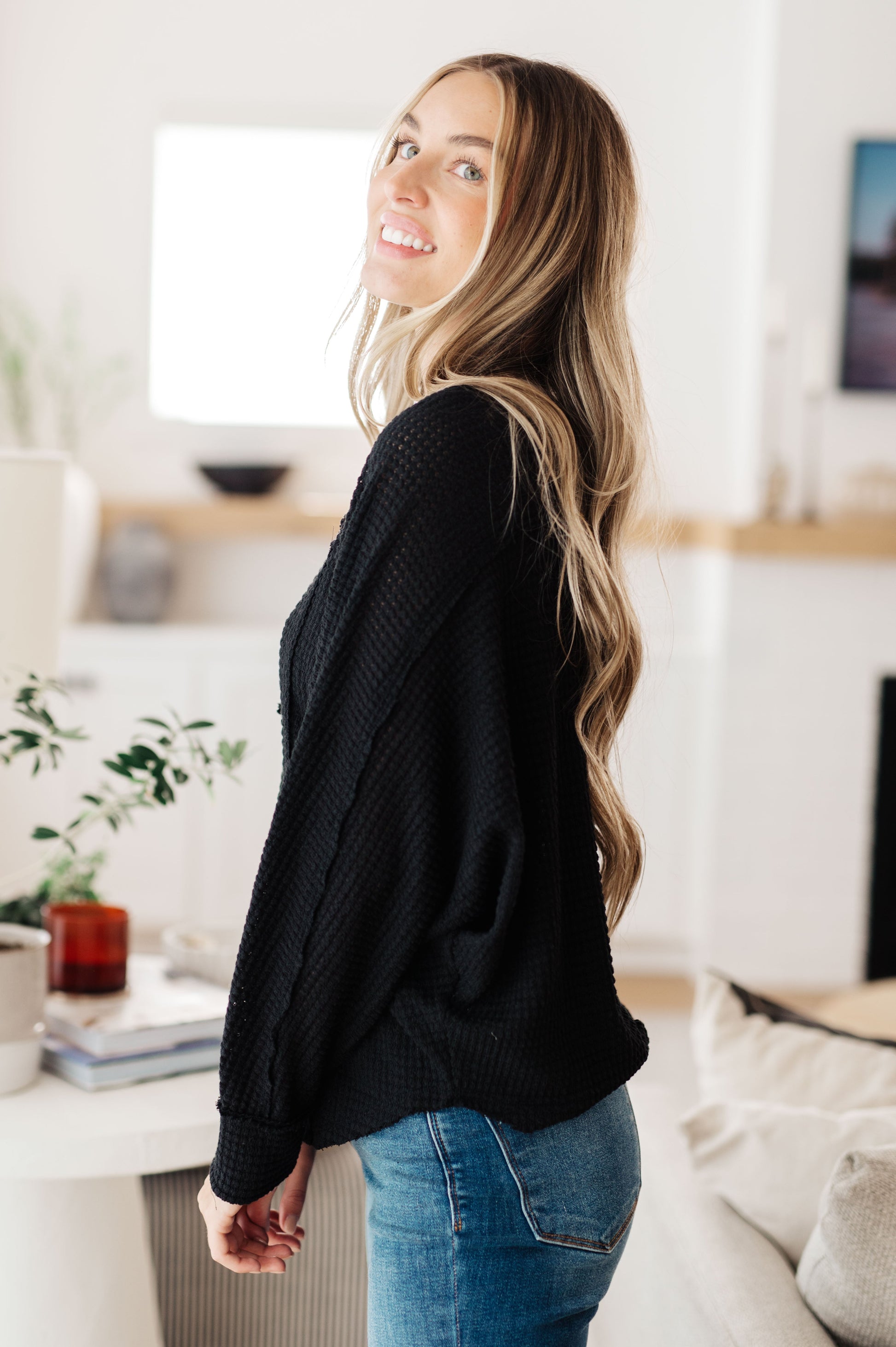 Black long sleeve Henley top by Sew in Love
Waffle Knit
Round Neckline
Button Up Henley
Relaxed Fit
64% Polyester, 34% Rayon, 2% Spandex
True to Size