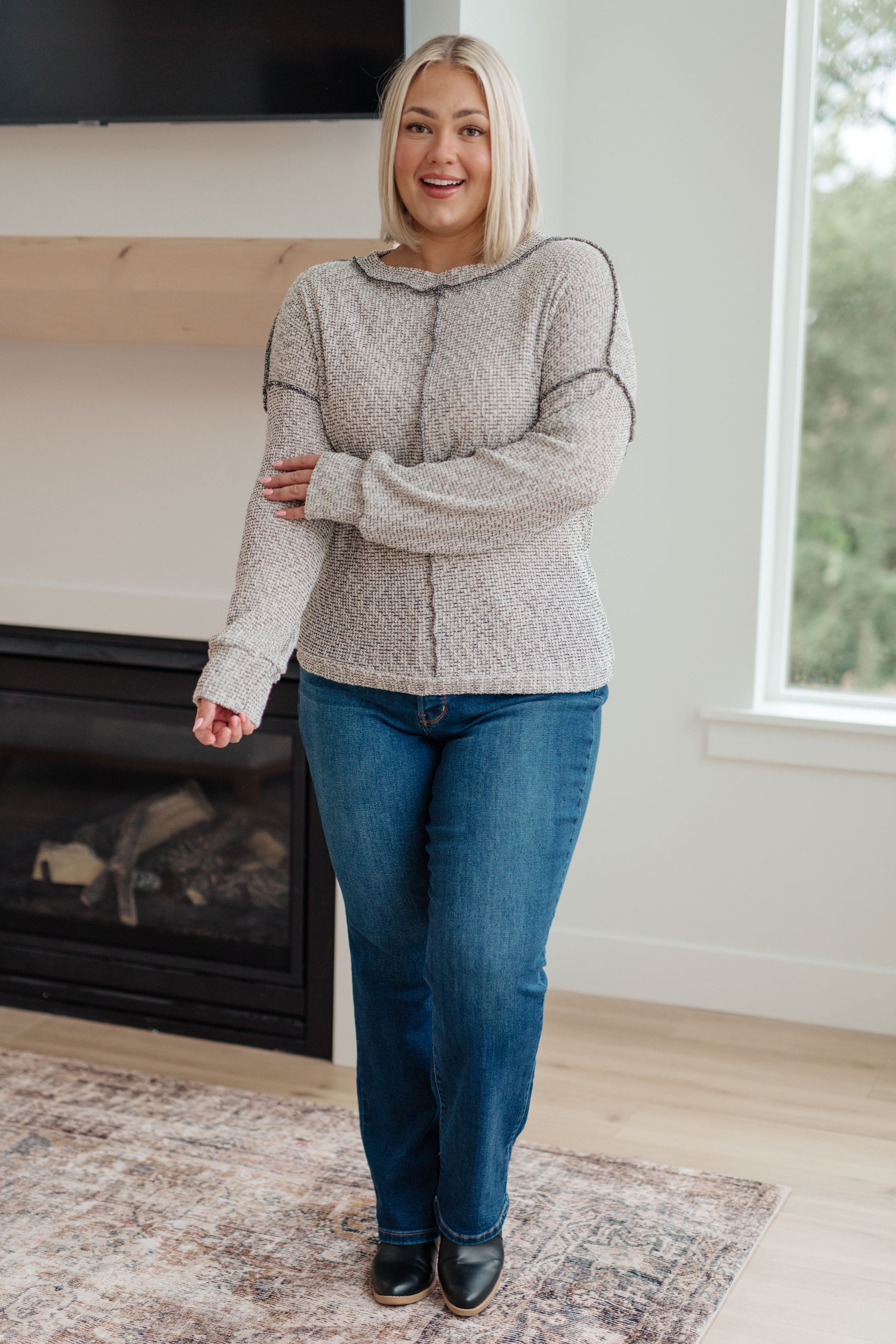 Long sleeve Lightweight Waffle Knit sweater by Shopin LA
Round Neckline
Dropped Shoulder
Exposed Seams
Slim Fit
47% Cotton, 51% Polyester, 2% Spandex
True to Size