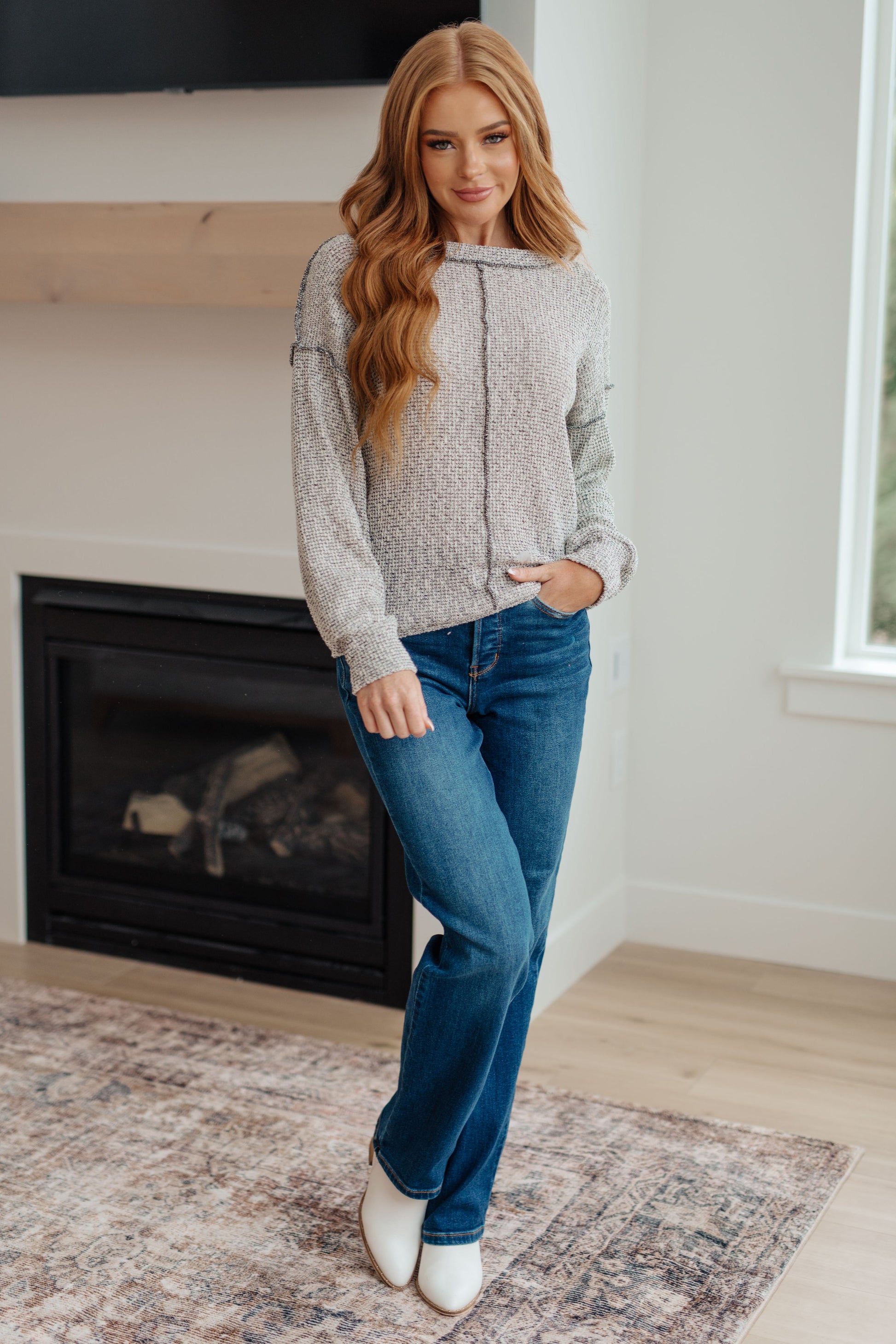 Long sleeve Lightweight Waffle Knit sweater by Shopin LA
Round Neckline
Dropped Shoulder
Exposed Seams
Slim Fit
47% Cotton, 51% Polyester, 2% Spandex
True to Size
