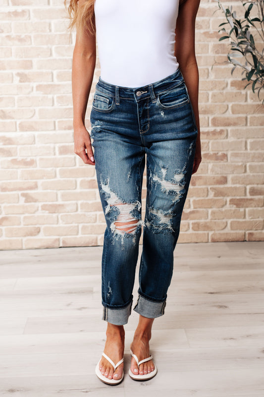 Judy Blue Mid Rise distressed blue jeans 