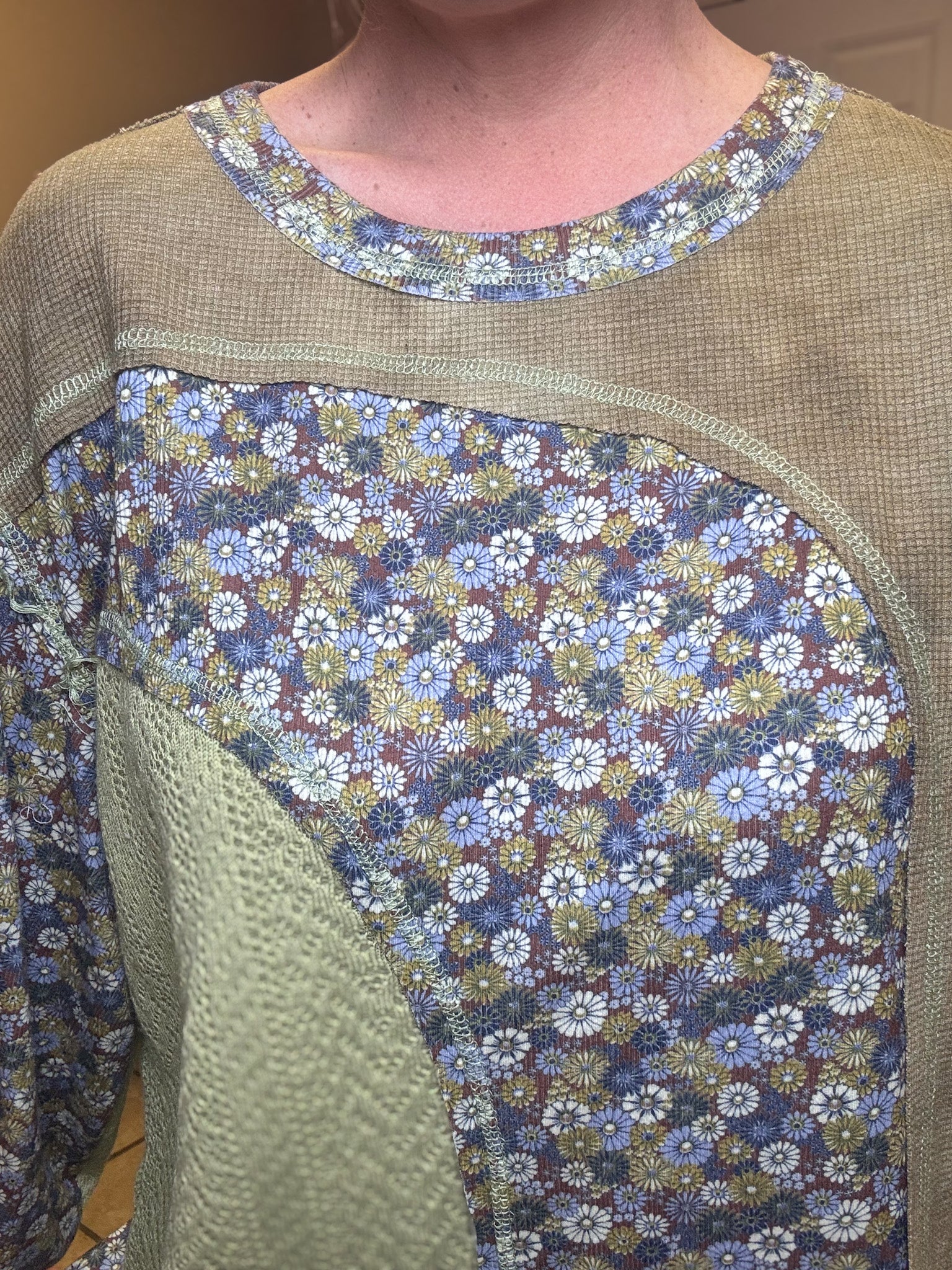 Round Neck Long Sleeve Relaxed Top in Olive by Pol