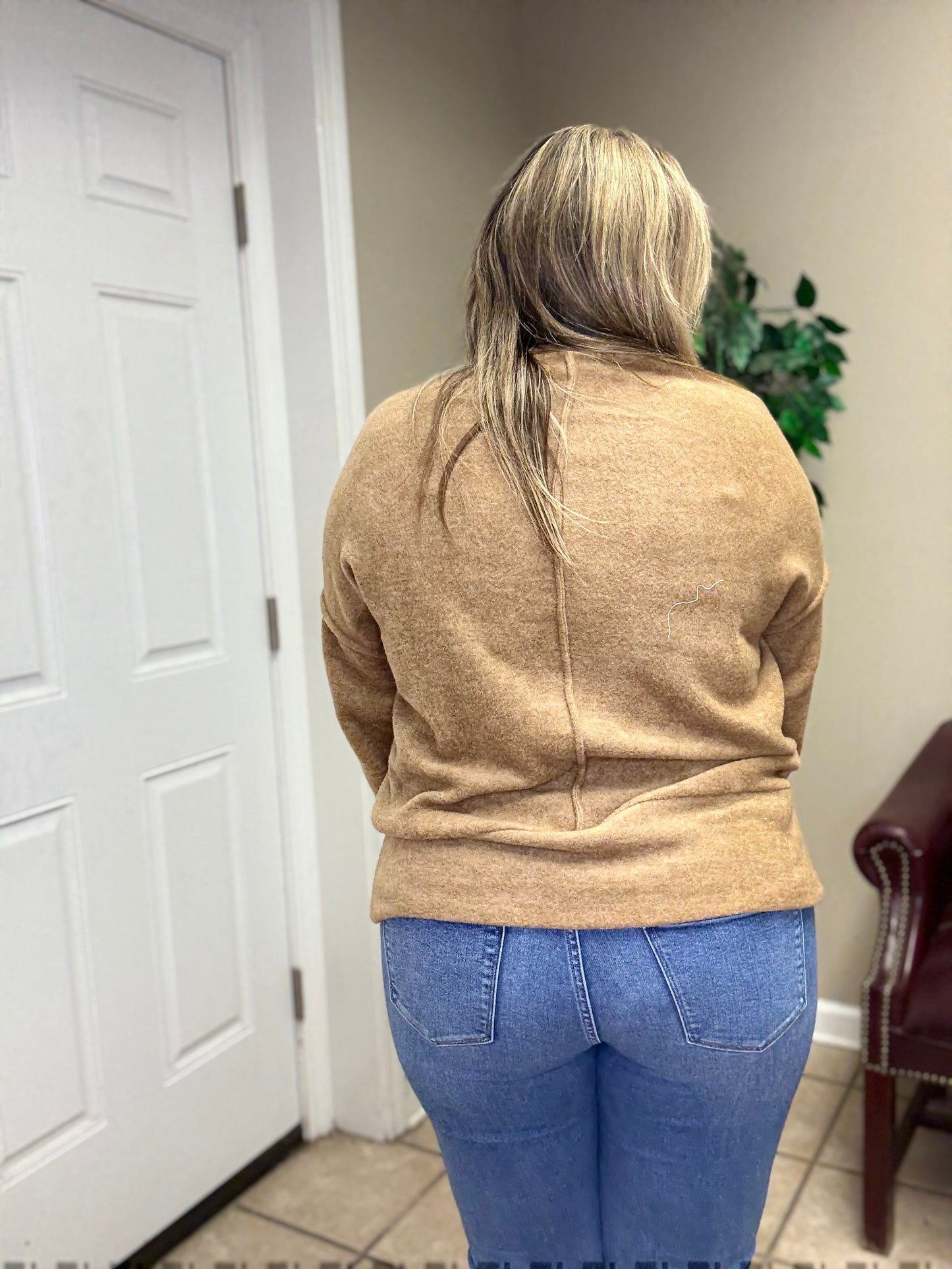 Long sleeve Brushed Melange Drop Shoulder Oversized Sweater In Deep Camel