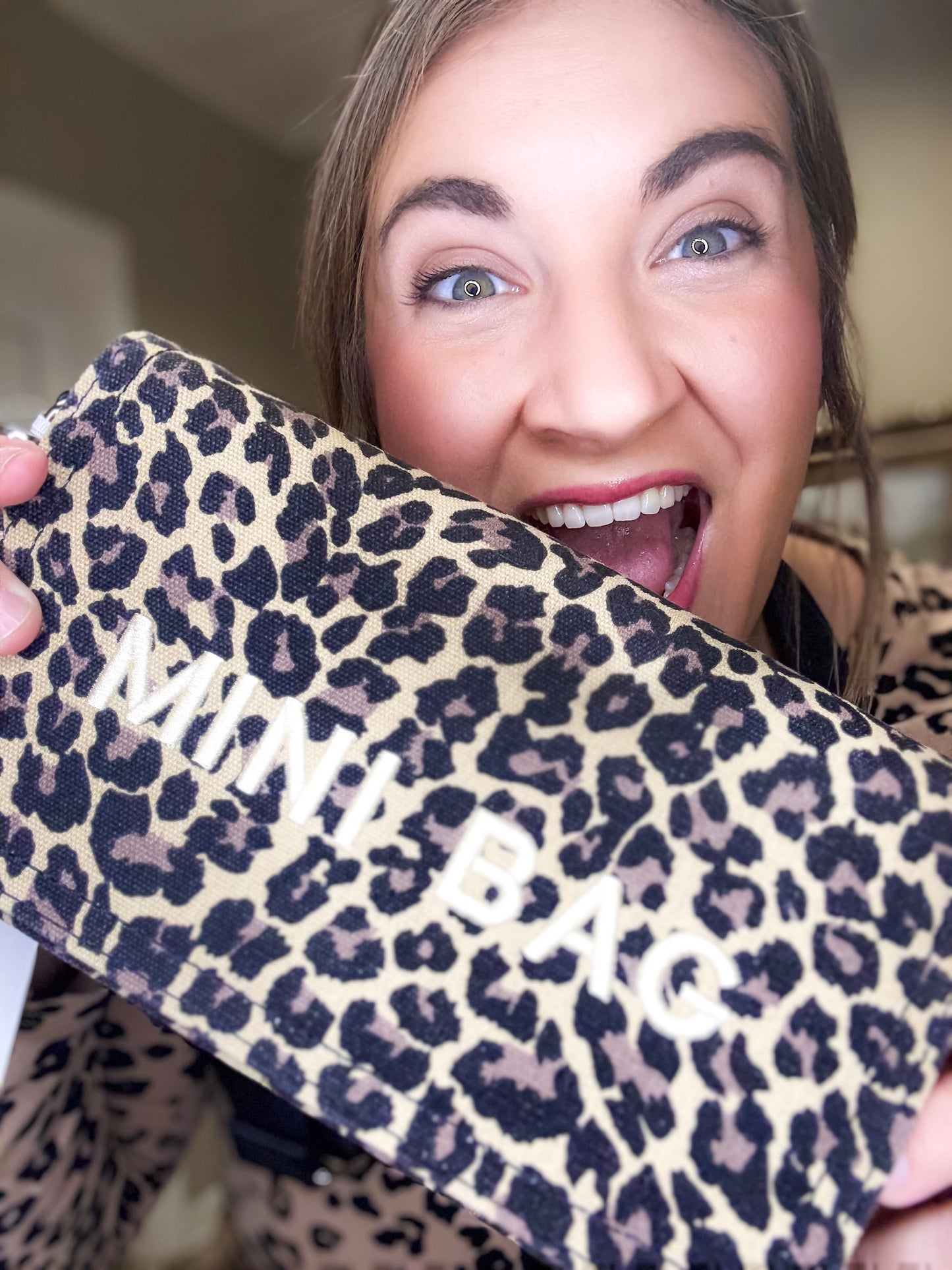 Compact Crossbody Bag in Leopard