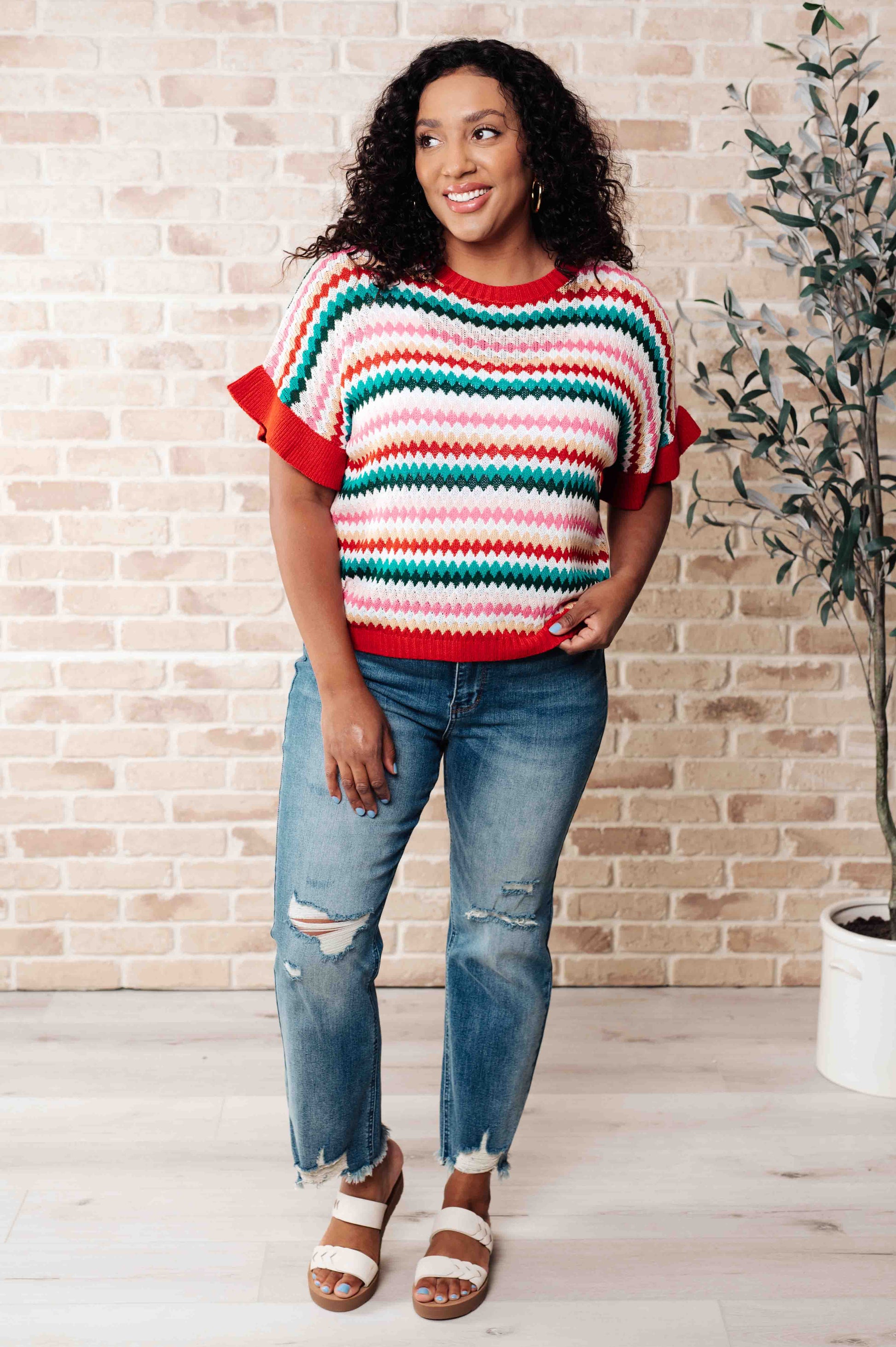 Striped Lightweight Sweater Knit , short sleeve Top
Round Neckline
Banded Ribbed Neckline
Dolman Sleeve
Exaggerated Banded Sleeve Cuff
Banded Ribbed Hemline
100% Viscose
True to Size
