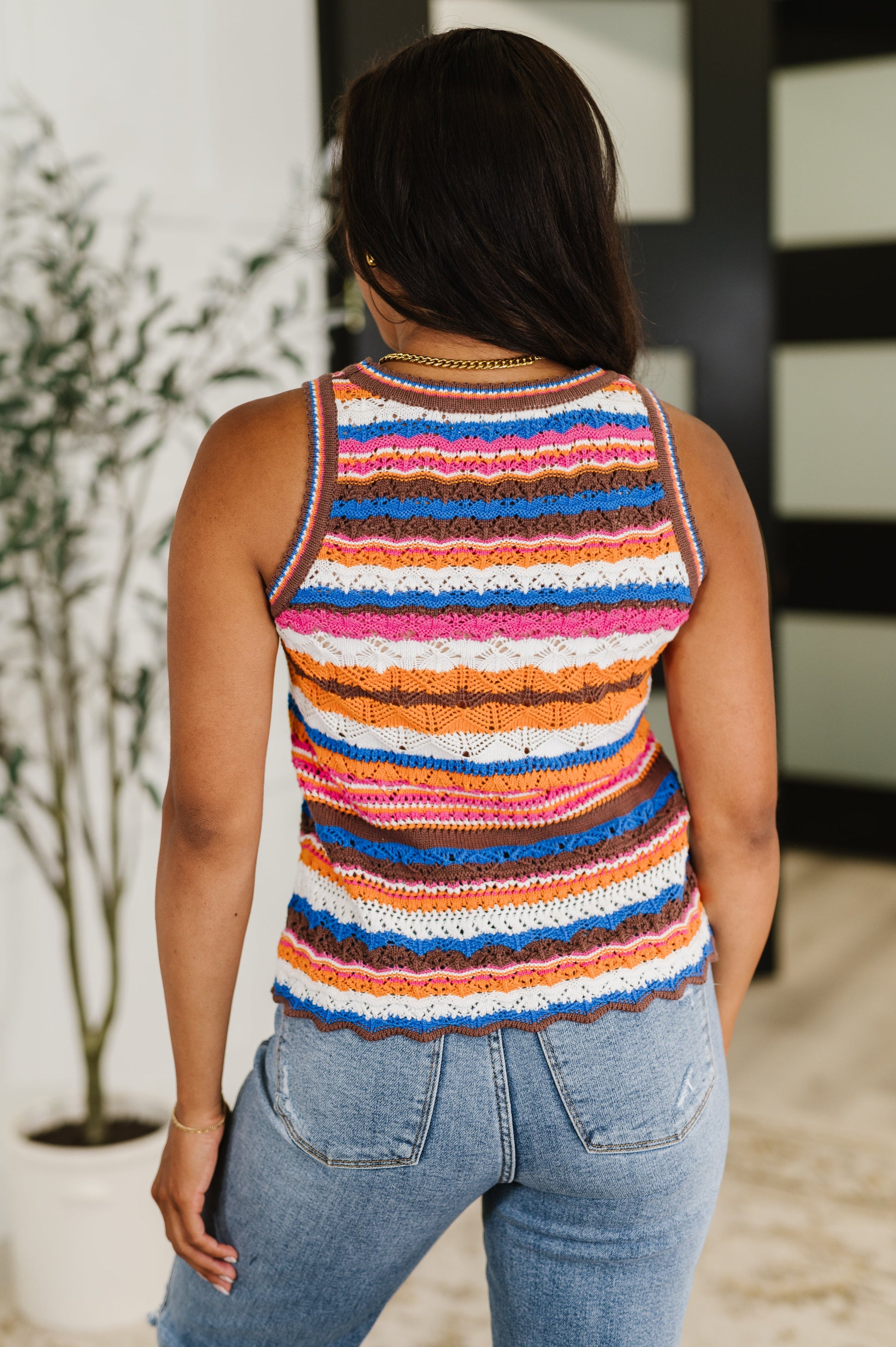 Striped Knit Tank
Lightweight Sweater Knit
Banded, Ribbed Round Neckline
Banded, Ribbed Sleeve Cuff
Scalloped Hemline
100% Cotton
True to Size
