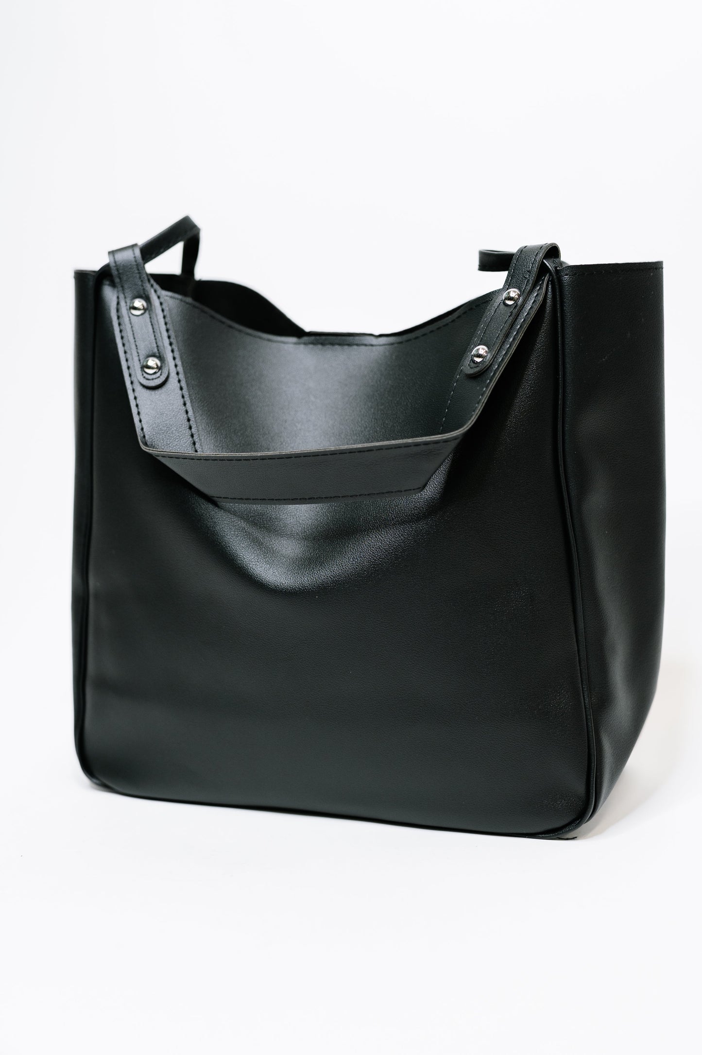 Shoulder Bag in Black