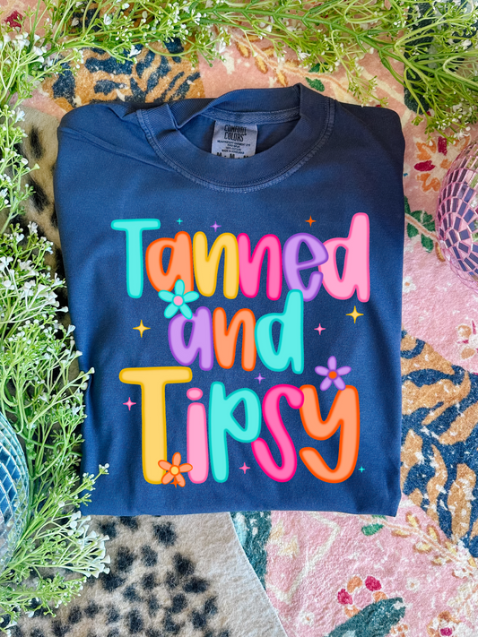 Comfort Colors 100% Cotton
Garment-dyed soft ring spun fabric
Crew Neck short sleeve unisex tee
Multicolor DTF printing on crewneck