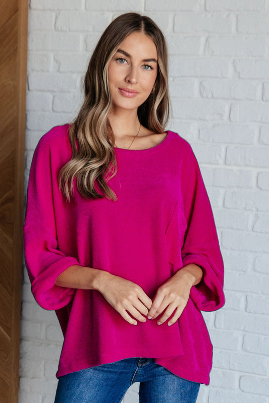 Chenille Knit 3/4 sleeve top by White Birch
Dropped Shoulder
Cuffed Sleeve
Boxy Fit
Patch Pocket
100% Polyester
True to Size