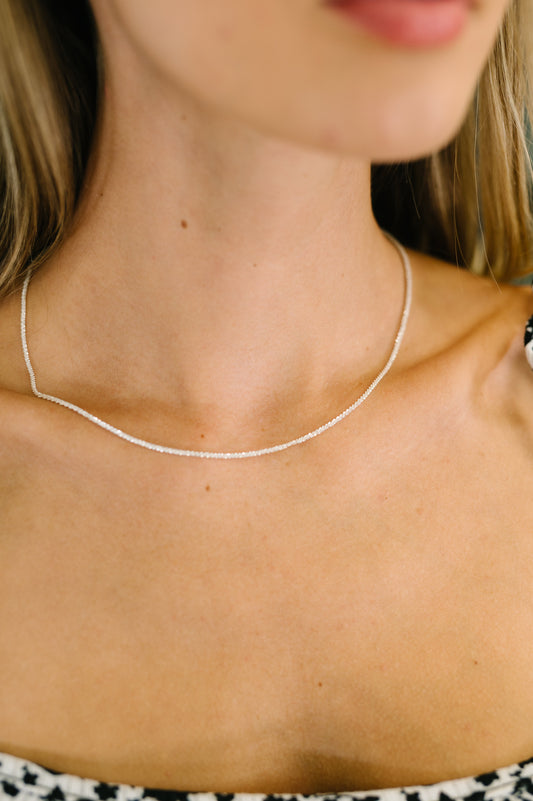 Twisted Sparkle Chain
14” Chain with 3 1/2” Extender
925 Silver
Hypoallergenic