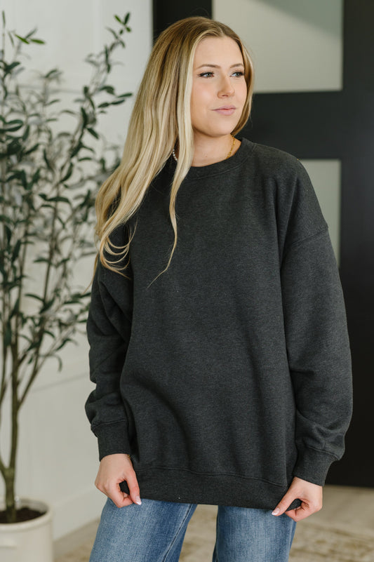 Relaxed, long sleeve Pullover in Charcoal by Zenana
Fleece Knit
High Stretch
Banded, Ribbed Round Neckline
Drop Shoulder
Banded, Ribbed Sleeve Cuff
Banded, Ribbed Hemline
Self: 60% Cotton, 40% Polyester
True to Size