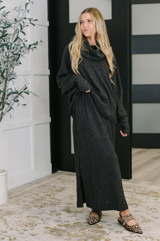 2 piece dress Set in Black by Dear Scarlett