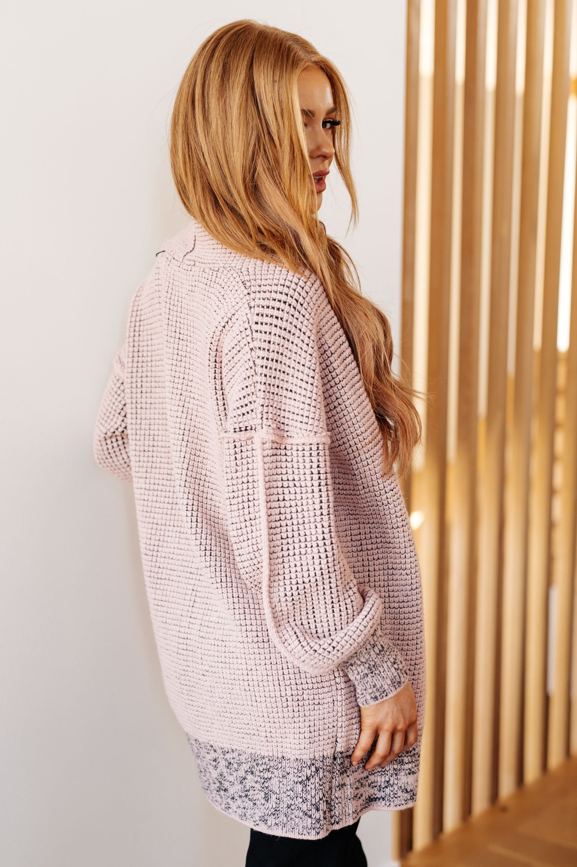 Shawl Collar Cardigan
Exposed Seams
Open Front
65% Acrylic, 35% Polyester
True to Size