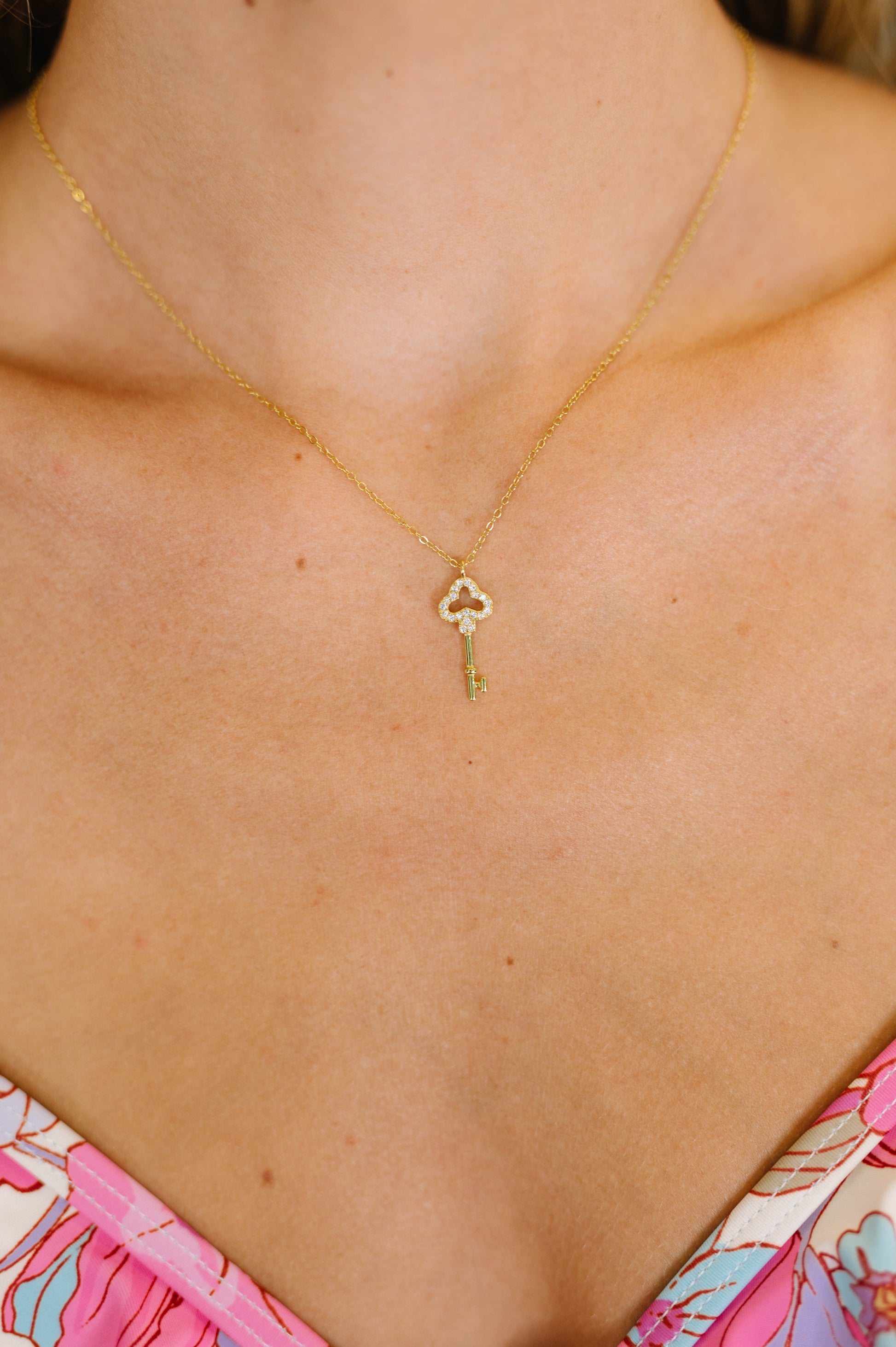 Key pendant necklace
