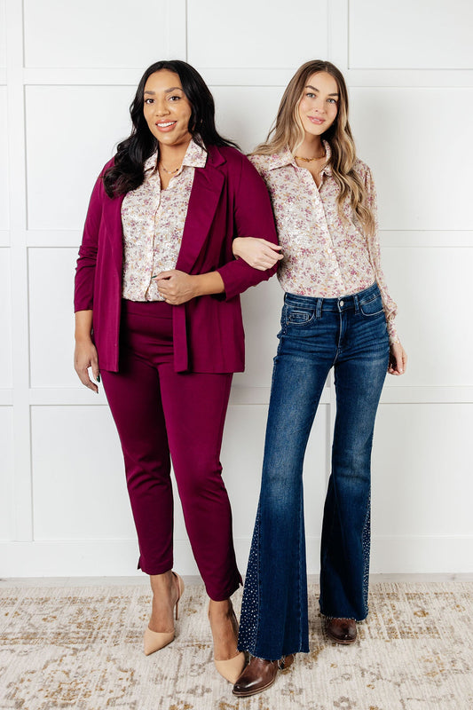 Chiffon long sleeve blouse 
Collared Neckline
Full Front Button Closure
Poet Sleeve
Banded, Button Closure Sleeve Cuff
Scooped Hemline
100% Polyester
True to Size