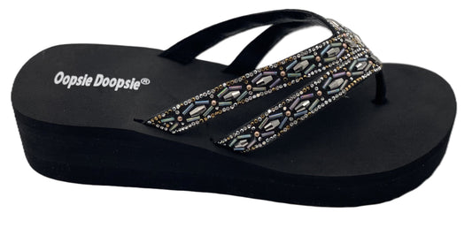 Rhinestone sandal in Pewter