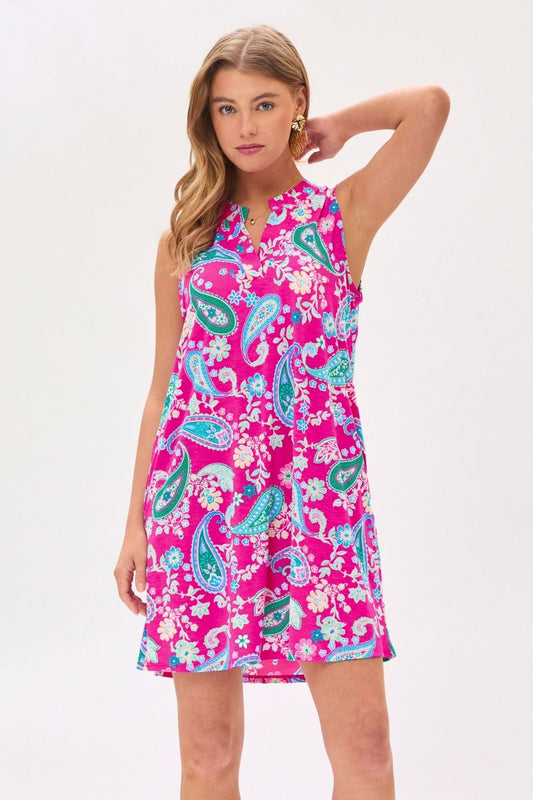 Bulgari, wrinkle free material
V-Neckline
Side Pockets
96% Polyester, 4% Spandex
True to Size Dress by Dear Scarlett