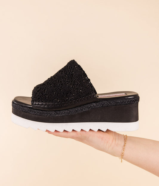 Black wedge sandal 